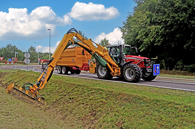 Maaier | Berm | Machine | Groen | Groen onderhoud |